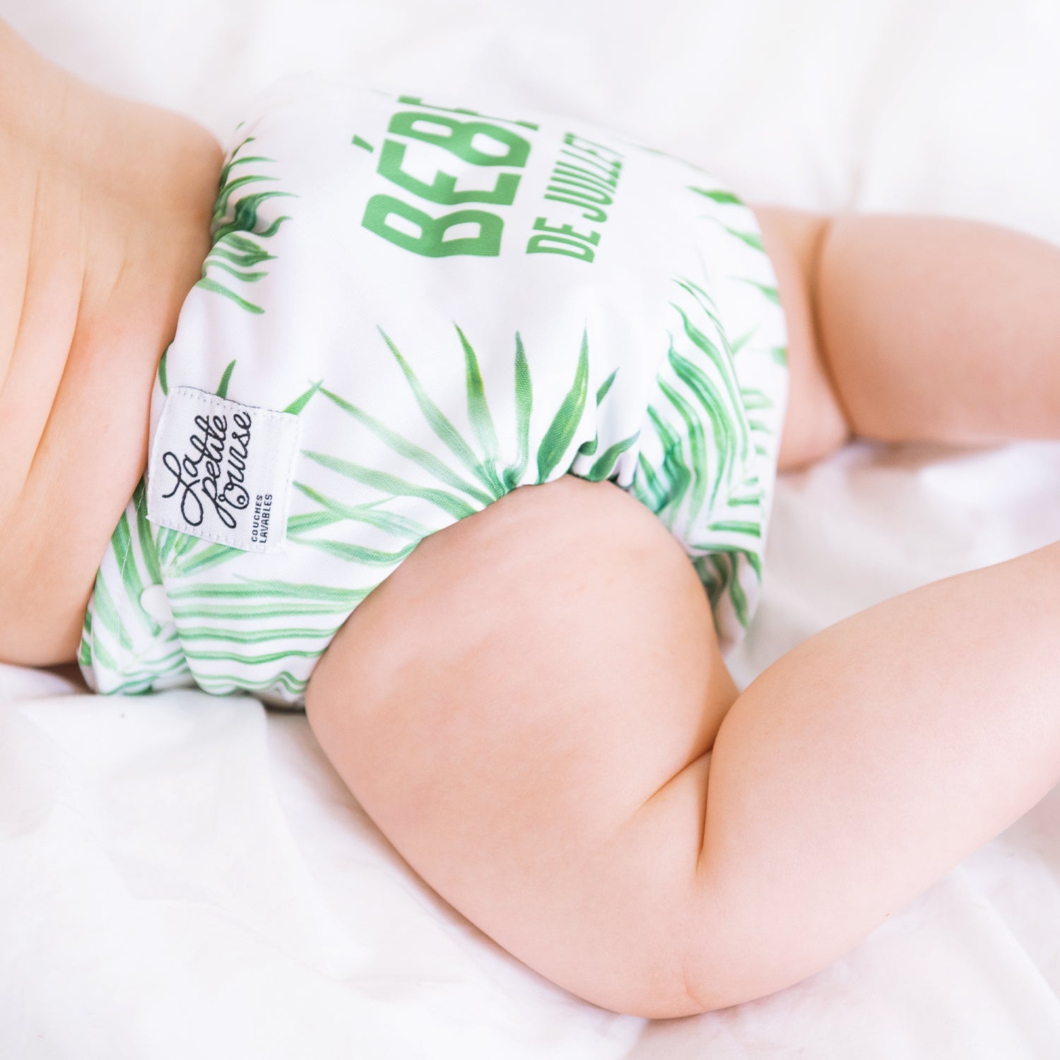 Bébé de juillet Bébé de juillet