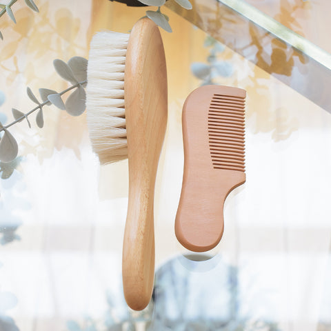 Brosse et peigne pour bébé